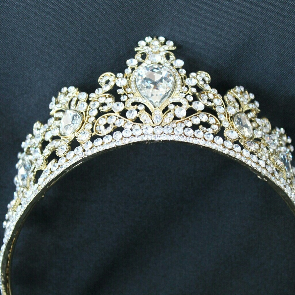 Gold and Rhinestone Tiara - Picture 2 of 4